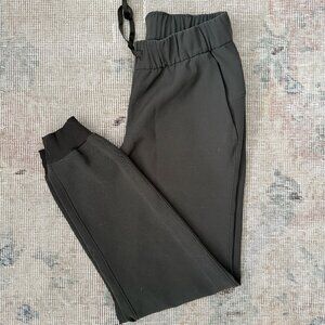 Lululemon Athletica Joggers - Olive - Size 4